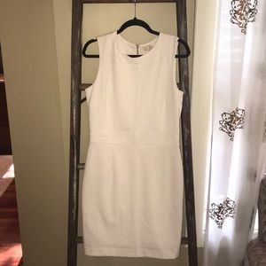 White Dress from Banana Republic - never worn